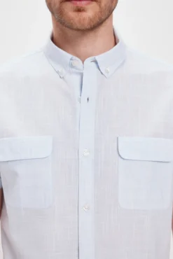 Camisa lisa Slub com bolsos