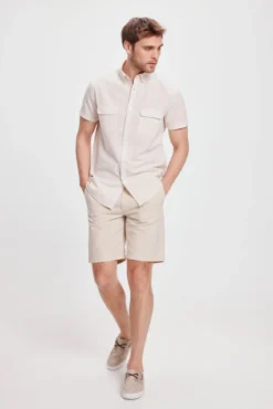 Camisa lisa Slub com bolsos