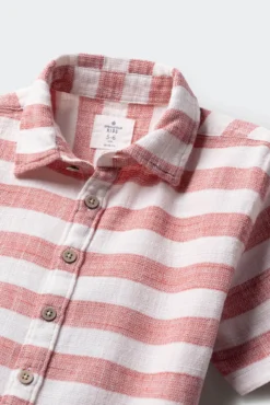 Camisa listrada de riscas manga curta para menino