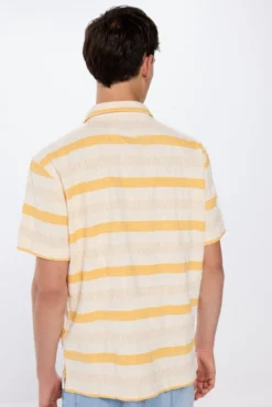 Camisa manga curta jacquard