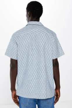 Camisa manga curta jacquard bordado