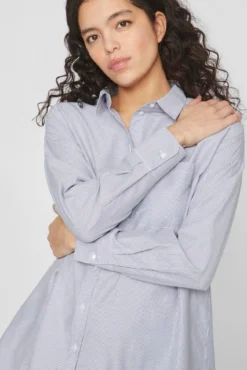 Camisa Oxford com bolso