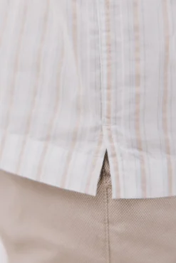 Camisa riscas de manga curta