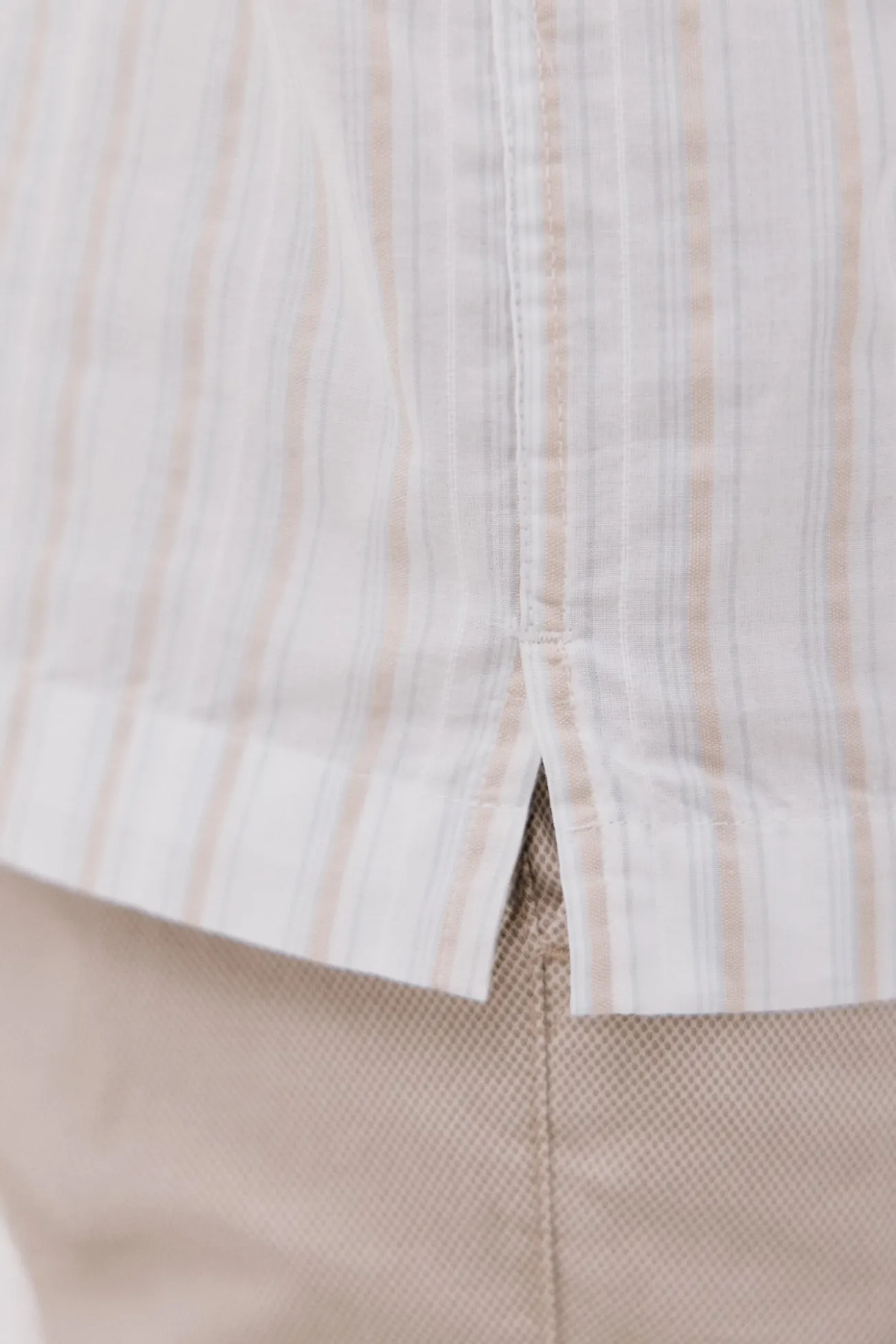 Camisa riscas de manga curta