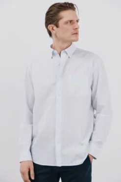 Camisa seersucker riscas