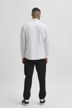 Camisa slim fit de algodão orgânico