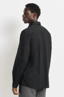 Camisa social de popelina