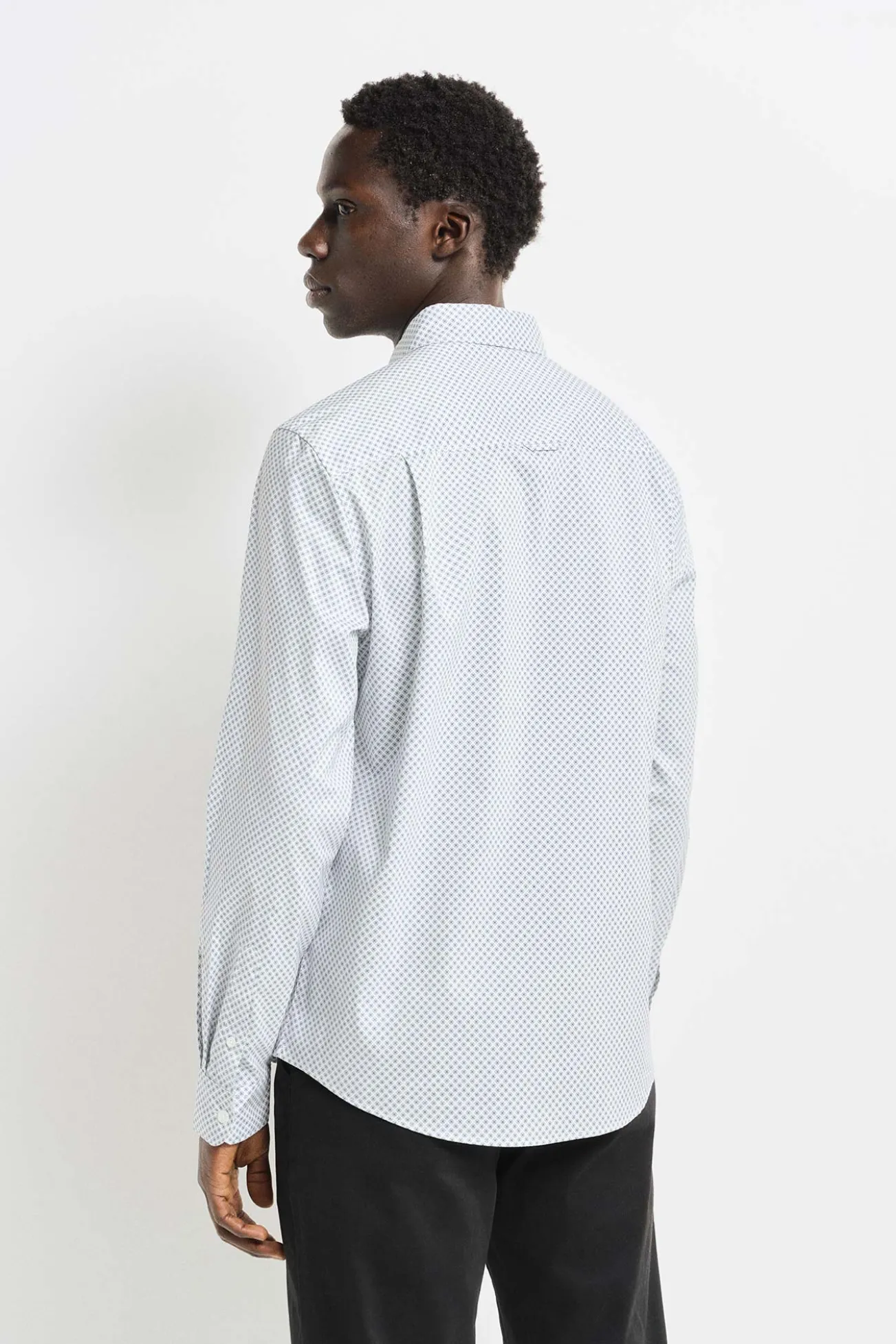 Camisa social de popelina