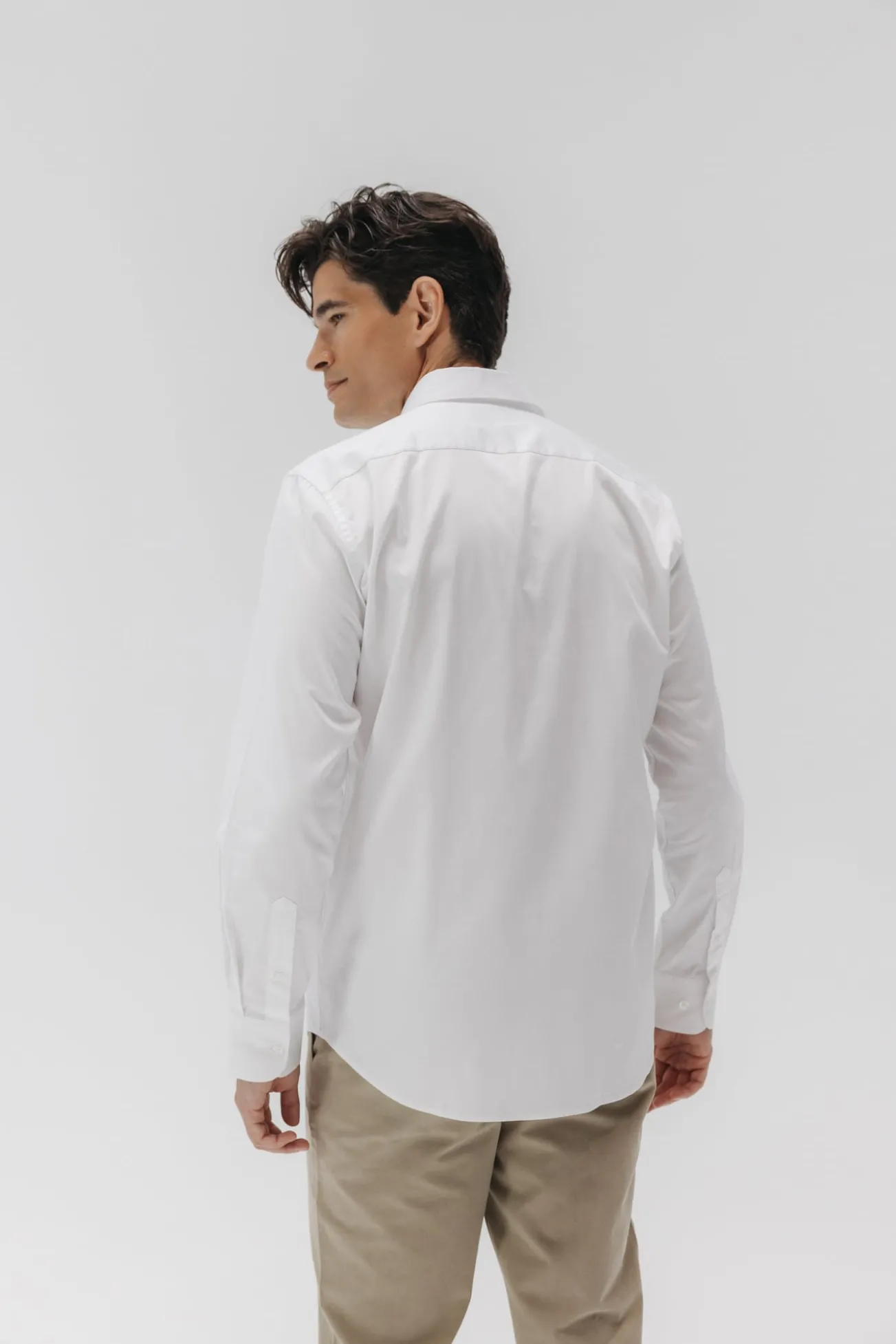 Camisa social de popelina elástica