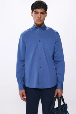 Camisa social de tecido elástico