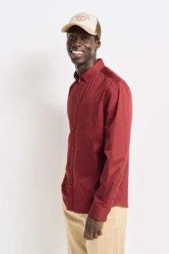 Camisa social de tecido elástico