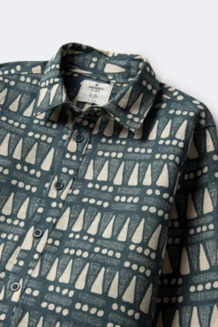 Camisa étnica de menino
