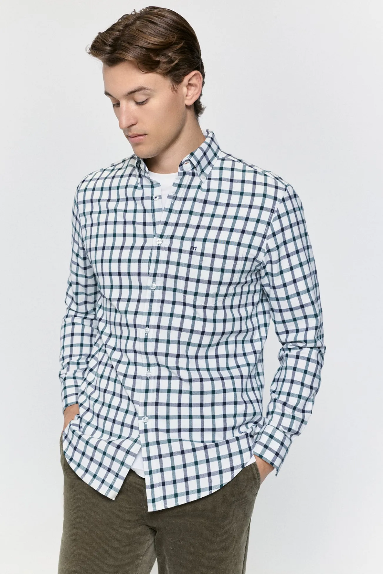 Camisa xadrez com caimento relaxado