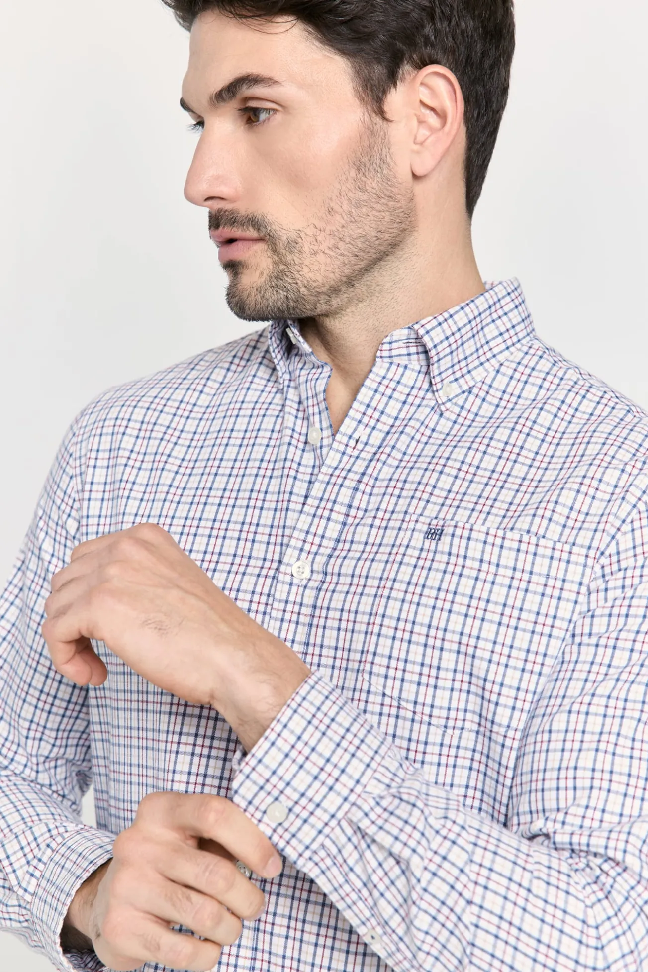 Camisa xadrez com caimento relaxado
