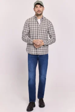 Camisa xadrez com caimento relaxado