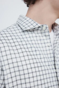 Camisa xadrez pequena
