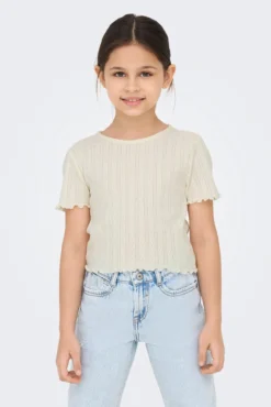 Camiseta cropped menina