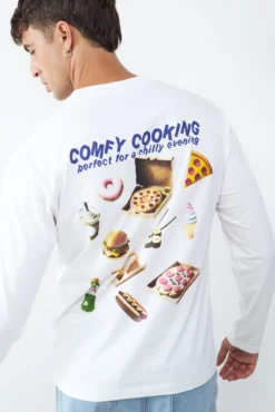 Camiseta de manga manga comprida com estampa de piquenique