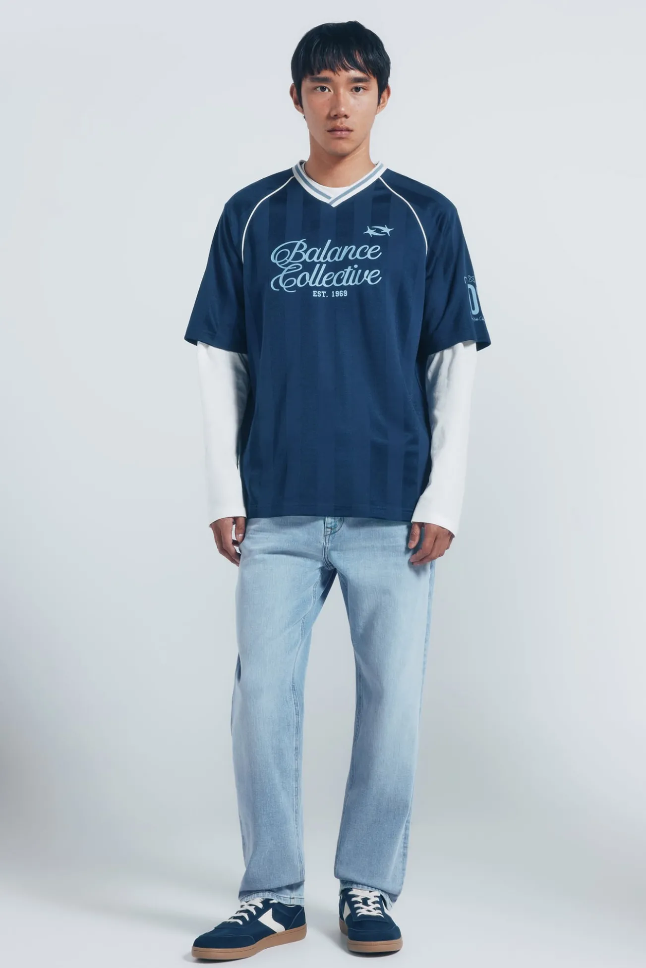 Camiseta esportiva de bico