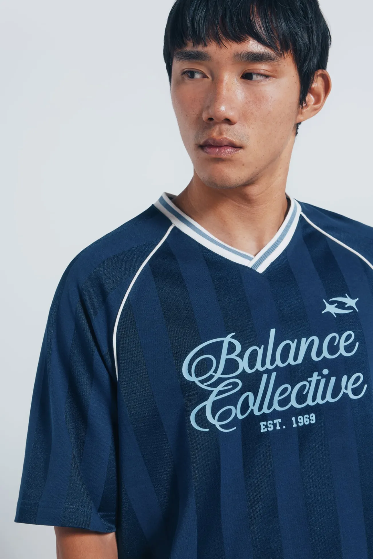 Camiseta esportiva de bico