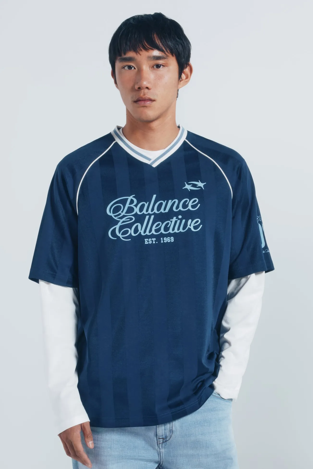 Camiseta esportiva de bico