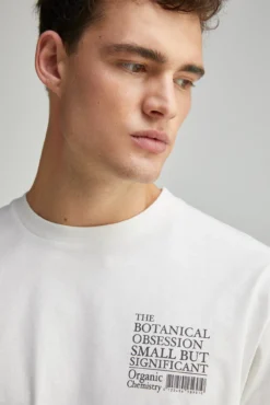 camiseta obsessão botânica