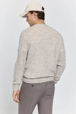 Camisola Aranes com gola caixa