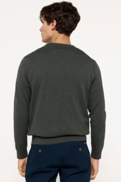Camisola básica gola V