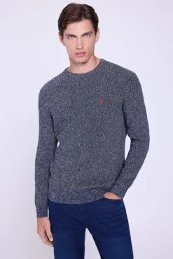 Camisola básico de gola redonda