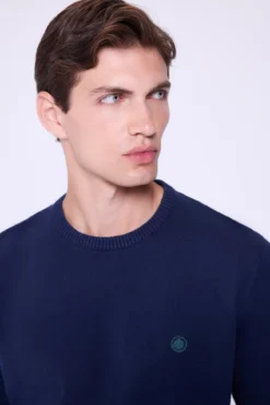 Camisola básico de gola redonda
