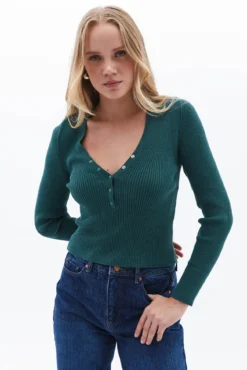 Camisola com detalhe de fecho
