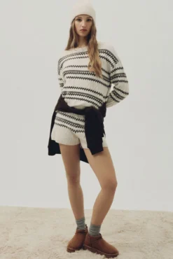 Camisola com detalhes jacquard castanha
