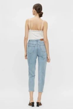 Camisola com renda