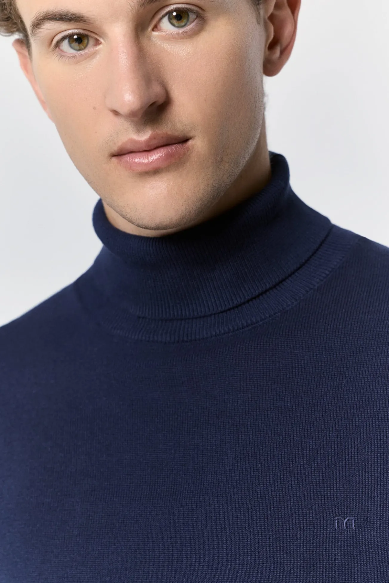 Camisola de gola