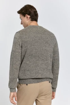 Camisola de gola caixa