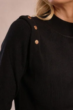 Camisola de manga comprida com detalhe de miçangas