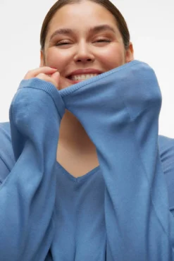 Camisola de manga comprida e gola em bico Curve