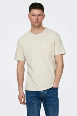 Camisola de manga curta com bolso