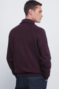 Camisola estiloso com gola de caminhoneiro