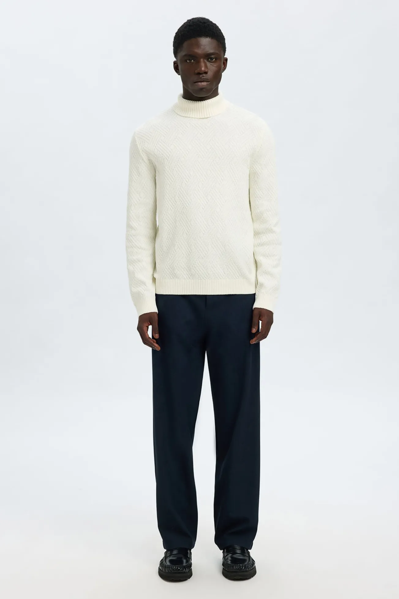 Camisola estruturado de gola alta 100% algodão orgânico