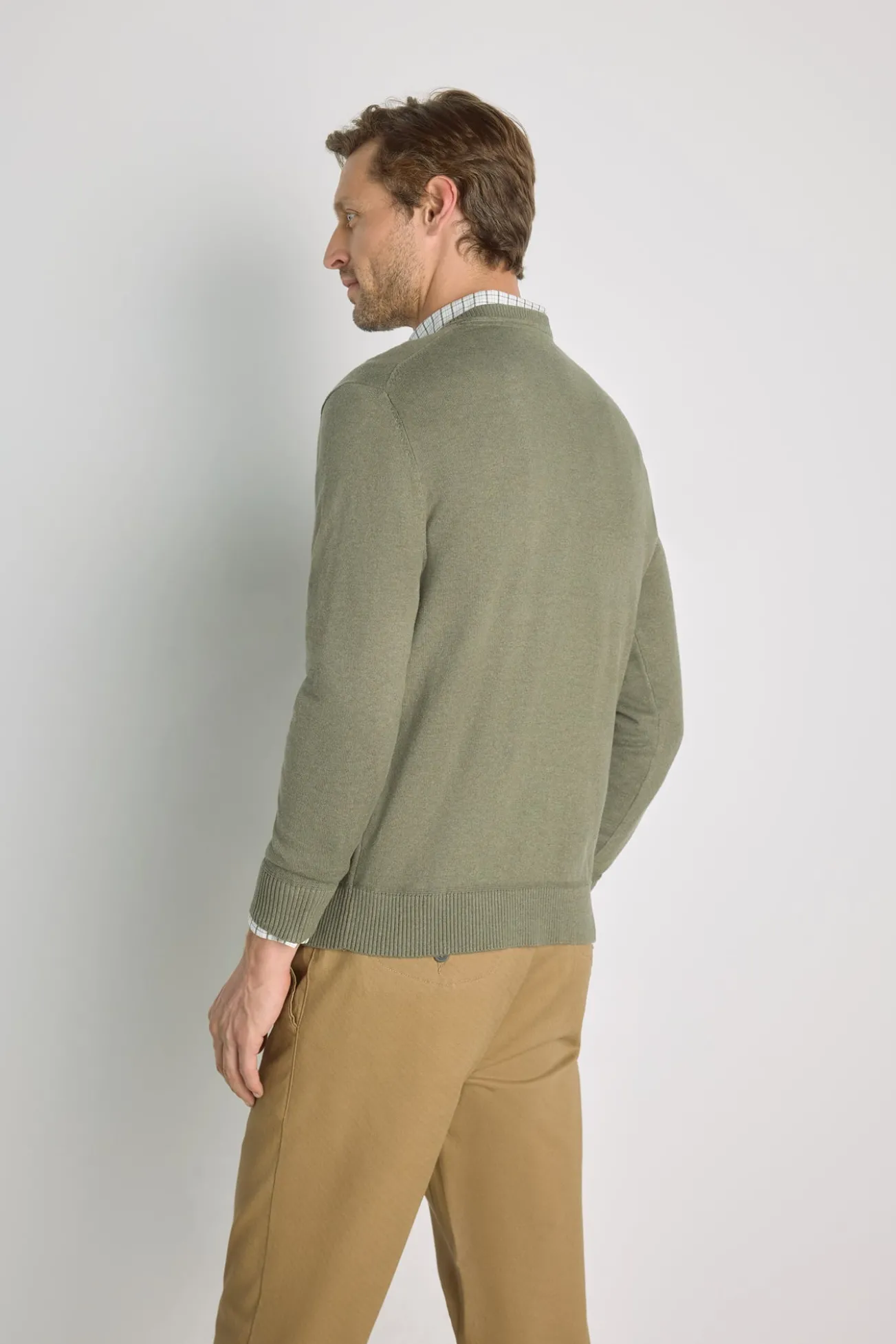 Camisola gola em bico