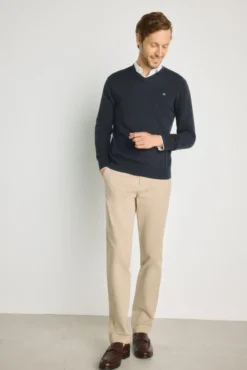 Camisola gola em bico