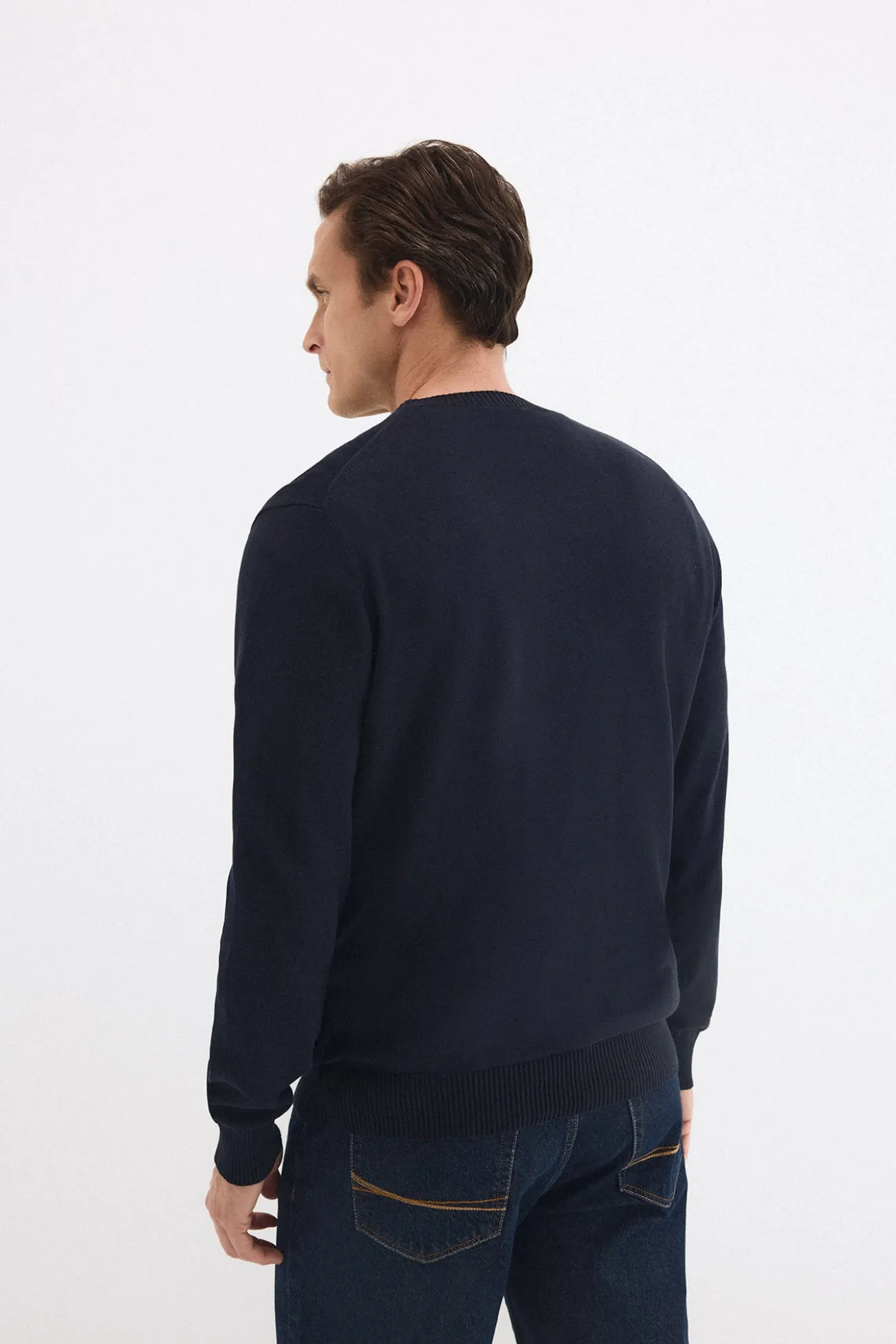 Camisola gola redonda logo grande no peito