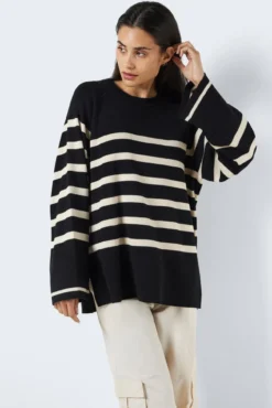 Camisola às riscas