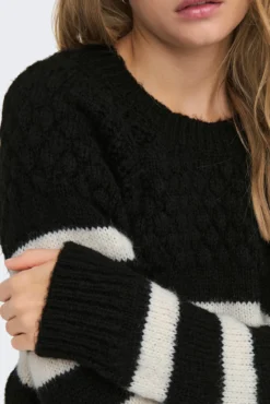Camisola às riscas