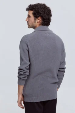 Cardigan botões