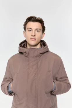 Casaco parka de Hong Kong