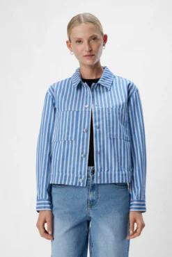 Casaco tipo camisa