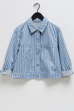 Casaco tipo camisa