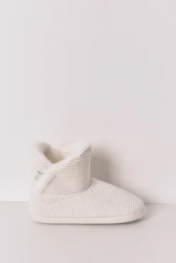 Chinelos de quarto botas canelado lurex branco